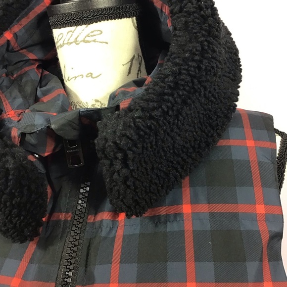 Coach Riley Plaid Puffer Hooded Vest Small . New without tag. - Picture 8 of 13